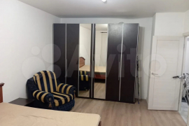 1-к. квартира, 42 м², 4/17 эт.